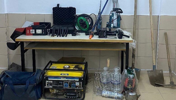 Konya’da kaçak kazı yapan 8 kişi yakalandı