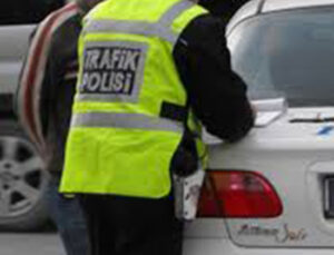 Konya’da şerit ihlali yapan 128 sürücüye ceza kesildi