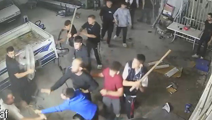 Konya’da sopa, kürek ve av tüfekli meydan savaşını andıran kavga kamerada