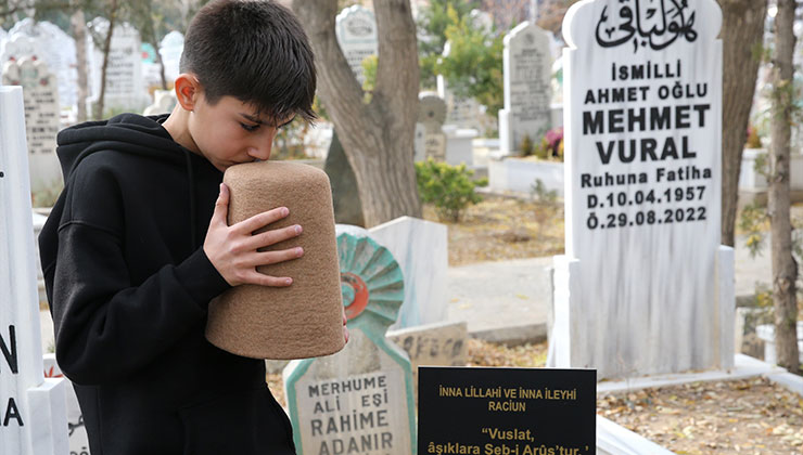 Konya’da trafik kazasında kaybettiği “semazen” abisinin hatırasını yaşatıyor