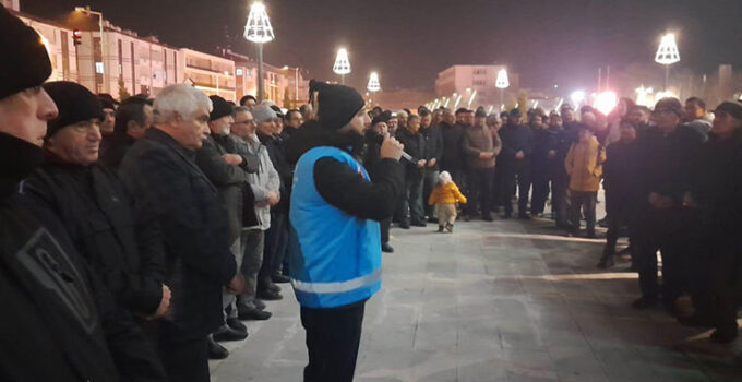 Konya’da umre yolcuları dualarla uğurlandı