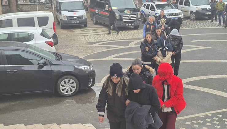 Konya’daki fuhuş operasyonunda yakalanan 6 zanlı tutuklandı