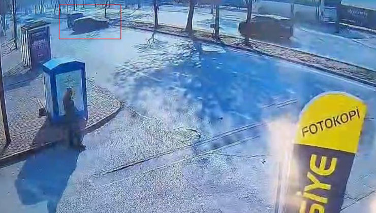 Konya’da makas atan otomobil ağaca çarpıp takla attı: 1 ölü