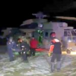 Konyalı öğrenciler mahsur kaldıkları Hasan Dağı’nda helikopterle kurtarıldı