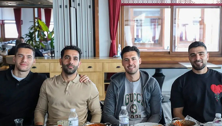 Konyasporlu futbolcular kahvaltıda buluştu