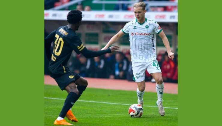 Konyasporlu Morten Bjorlo: Sezonun ilk yarısından almamız gereken çok ders var