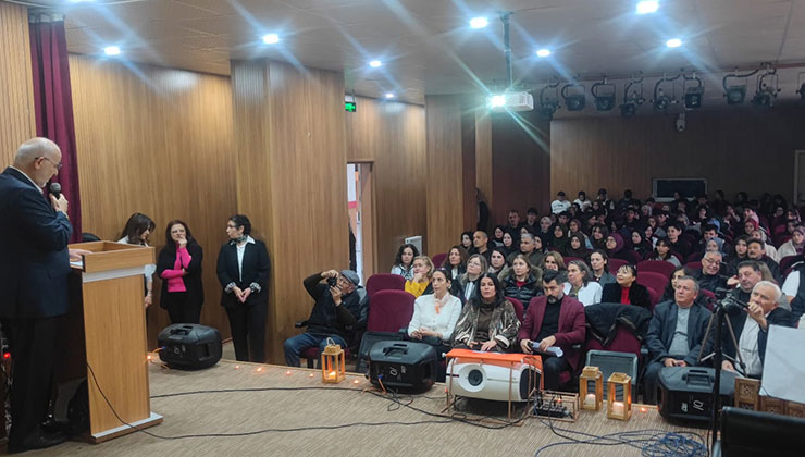 Mehmet Akif İnan Anadolu Lisesi’nde şiir şöleni