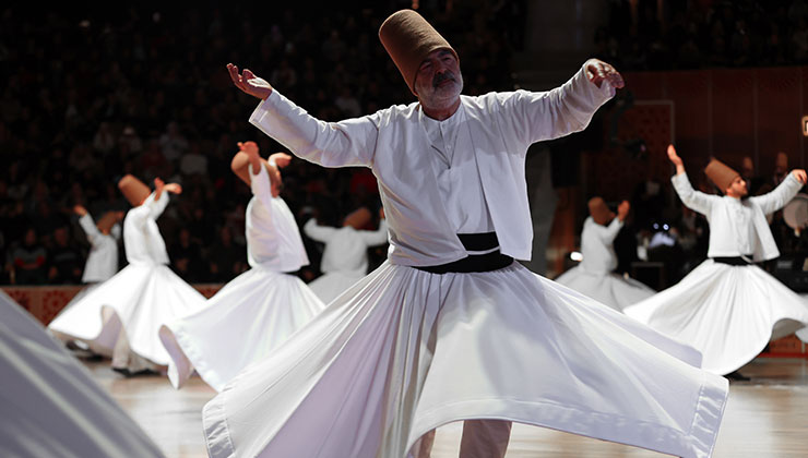 Mevlana’nın 752. Vuslat Yıl Dönümü Uluslararası Anma Törenleri etkinliklerle sürüyor