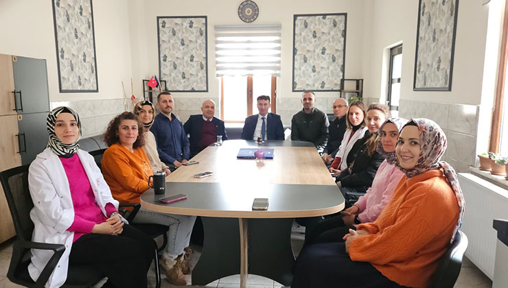 Müdür Konuk okulları inceliyor