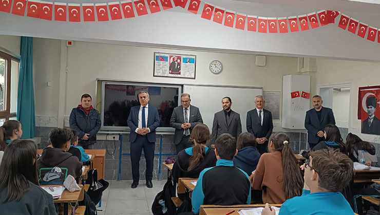 Murat Yiğit, Akşehir programında okul ve kurumları ziyaret etti