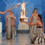 Olimpiyat meşalesi İtalya yolunda