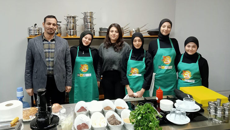 Osman Hulusi Ateş Kız Anadolu İmam Hatip Lisesi çeyrek finalist oldu