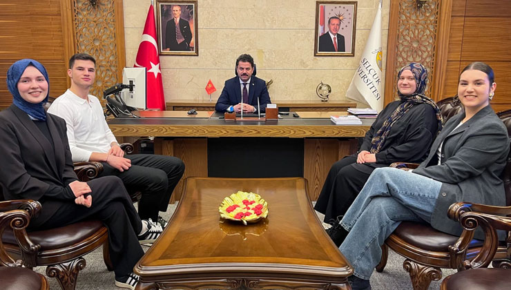 Rektör Yılmaz, Bosna Hersekli öğrenci temsilcilerini ağırladı