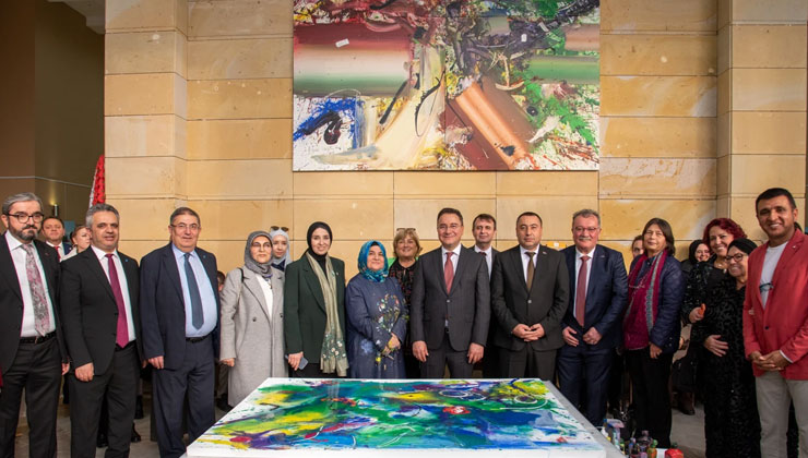 “Saklı Kalan Fırçam” sergisi ziyaretçilerini ağırlıyor