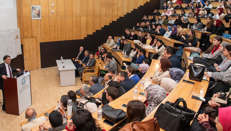 Selçuk Üniversitesinde ortak Türk alfabesi konuşuldu