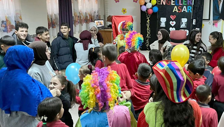 Selçuk Üniversitesinden anlamlı farkındalık