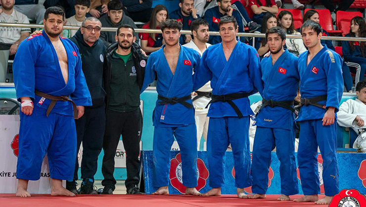 Selçuklu Belediyespor, Süper Lig’i 5. sırada bitirdi