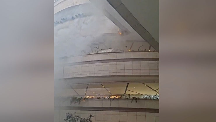 Şişli’de AVM’de çıkan yangın söndürüldü