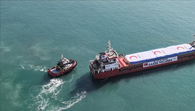 Türk Kızılayın Gazze için hazırladığı 19. “İyilik Gemisi” Mersin limanından uğurlandı