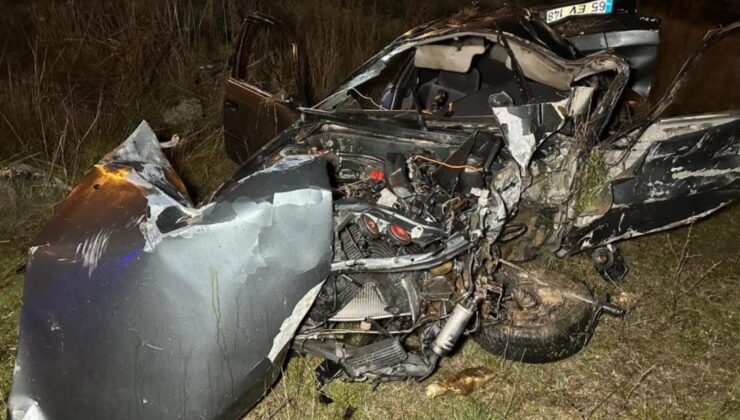 Uşak’ta otomobil şarampole devrildi: 2 ölü, 1 yaralı