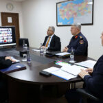 Vali Akın kaymakamlarla hizmetleri istişare etti