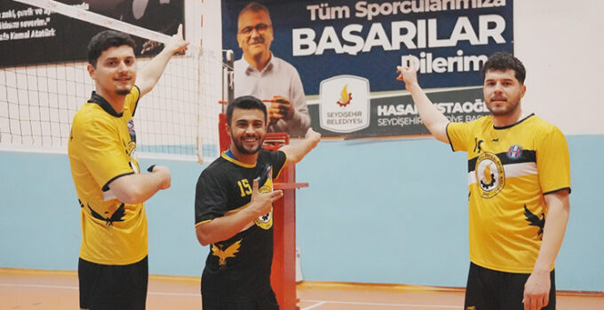 Voleybolda Konya derbisini Seydişehir kazandı
