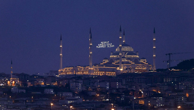 Yarın Regaip Kandili