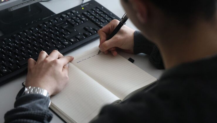 Yeni nesil yazmakta zorlanıyor