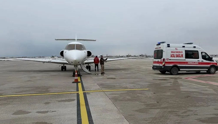 Yenidoğan bebek uçak ambulansla Konya’ya sevk edildi