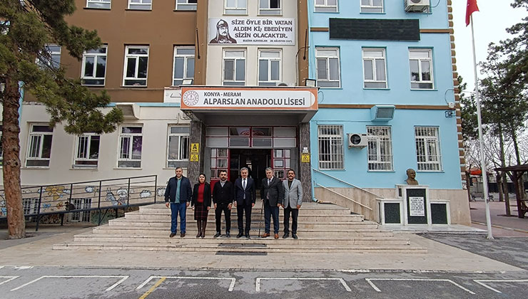 Yiğit, Meram ilçesinde okul ziyaretinde bulundu