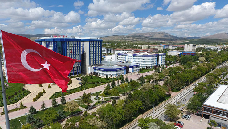 YÖK 2025 Raporu’nda Selçuk Üniversitesinden önemli başarı