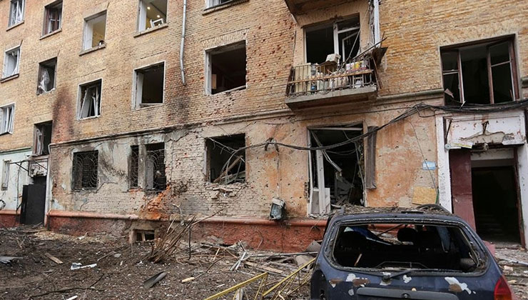 Zelenskiy, Rusya’nın 30 füze ve 450’den fazla İHA ile saldırı düzenlediğini bildirdi