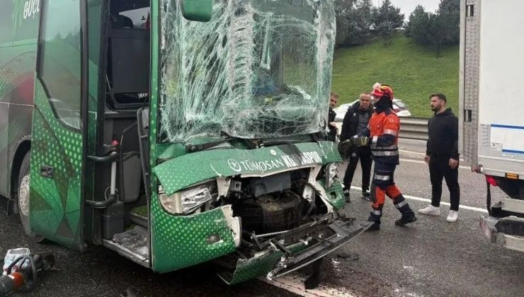 Konyaspor PAF Takımı kaza yaptı!