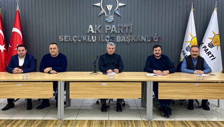 AK Parti Selçuklu yeni yol haritasını belirledi
