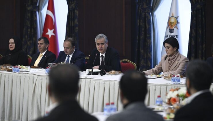 AK Parti’de “Gazze’de Ateşkes Sonrası İnsani Yardım Çalıştayı” düzenlendi