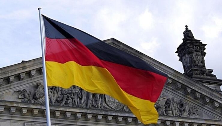 Araştırma: Almanya’da her 5 kişiden biri ülkeden göç etmeyi düşünüyor