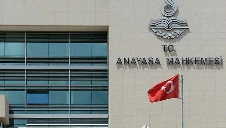 AYM’den Türk Diş Hekimleri Birliği Kanunu’ndaki disiplin cezası hükmüne iptal