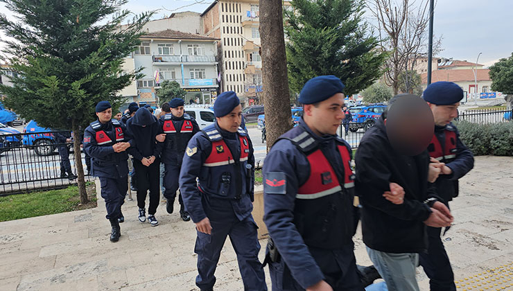 Banka hesabı kiralayıp dolandırıcılara gönderen kişilere operasyon: 16 gözaltı