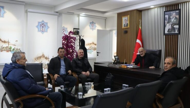 Başkan Bayındır muhtarlarla istişare etti