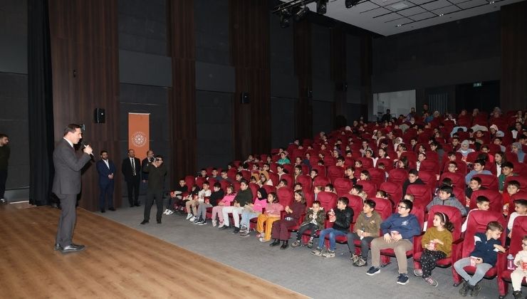 Başkan Kılca öğrencilerin mutluluğuna ortak oldu