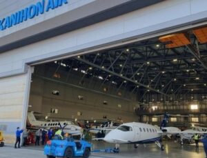 Baykar’ın sahip olduğu Piaggio Aerospace’ten Japonya’ya uçak teslimatı