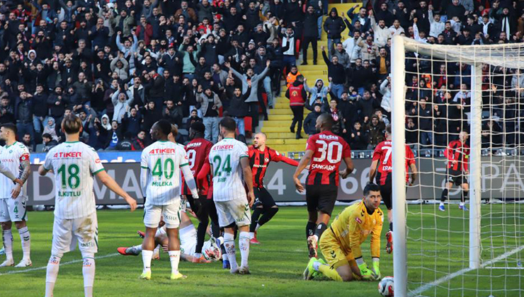 Çağdaş Atan eleştirilere cevap verdi, sabır istedi!