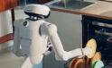 Çamaşır, bulaşık yıkayan, yemek yapabilen ev robotu tanıtıldı