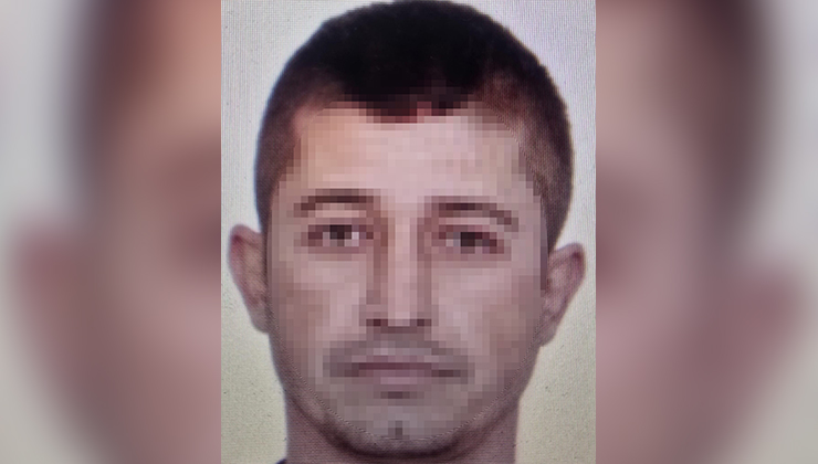 Çocuğunun eski öğretmenini darbedip, tabancayla ateş eden şüphelinin 20 suç kaydı varmış