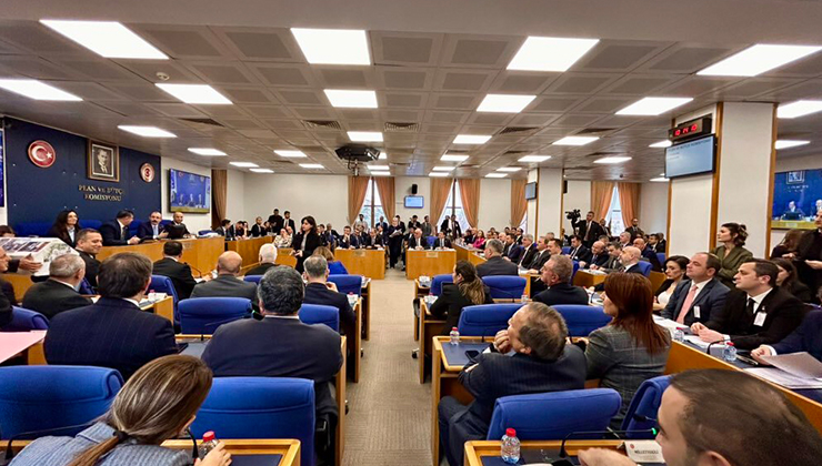 En düşük emekli aylığı teklifi, TBMM Plan ve Bütçe Komisyonu’nda