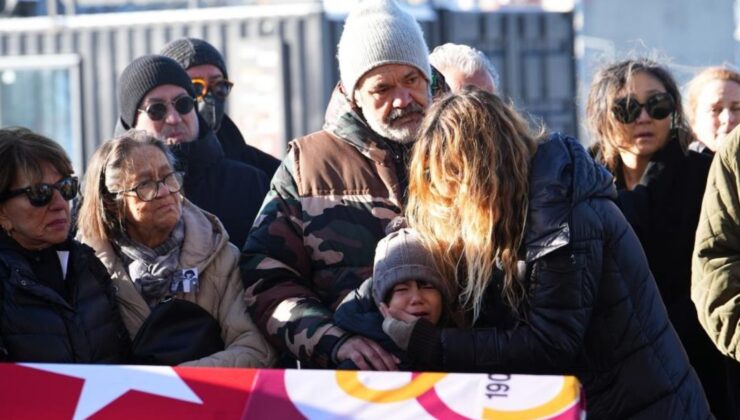 Gökmen Özdenak için stadyumda tören düzenlendi