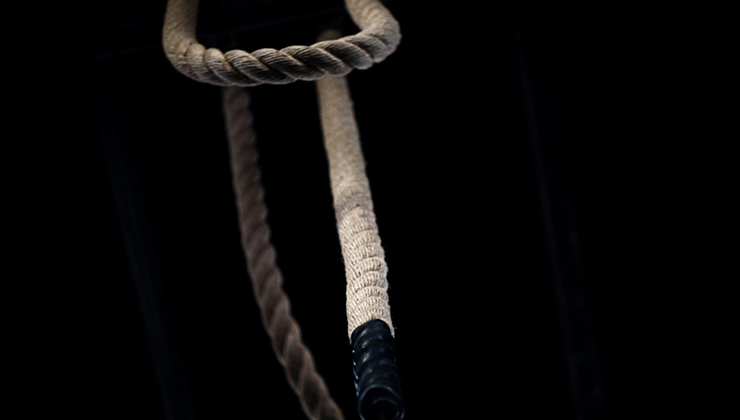 İran İnsan Hakları Aktivistleri Ajansına göre ülkede 2025 yılında 1922 kişi idam edildi