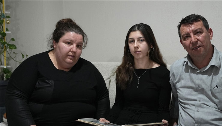 İzmir’de tramvay çarpan liseli kızın ailesi 50 gündür iyi haber bekliyor