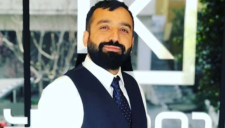 Kamyonet tali yola yuvarlandı: 1 ölü, 2 yaralı