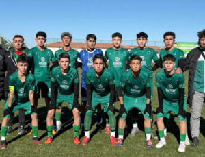 Karatay Belediyespor futbolda Konya’yı gururlandırıyor